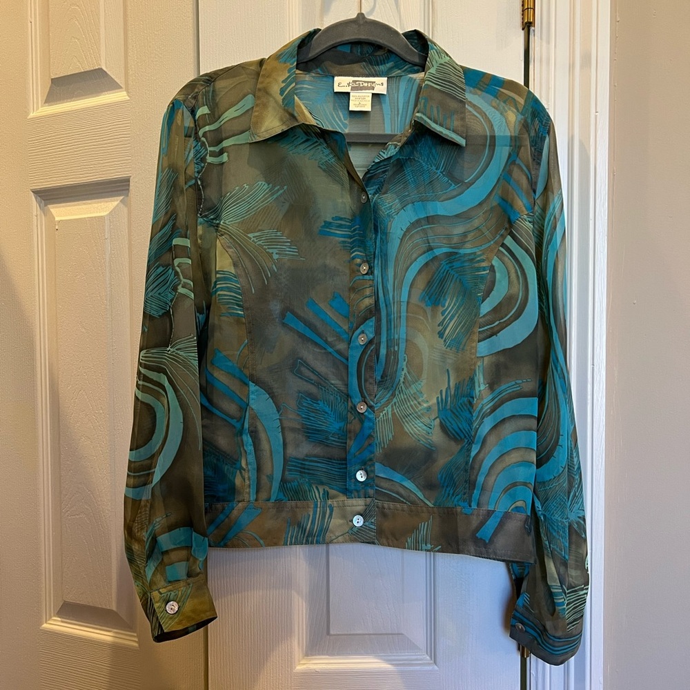 EK Designs large women’s, button-up, sheer top.